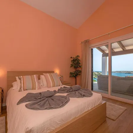 Villaser 빌라 Cala Llonga (Menorca)