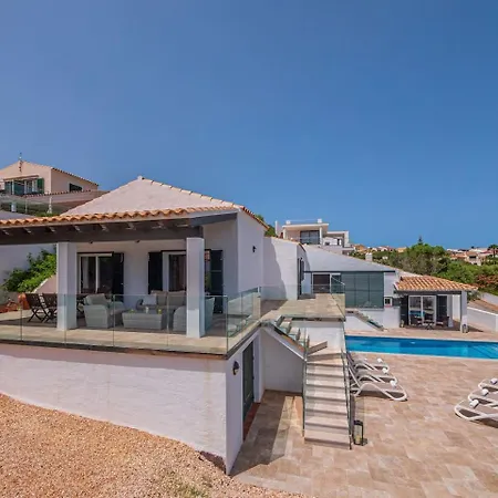Villaser Villa *