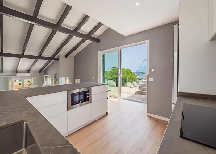 Villaser * Cala Llonga (Menorca)