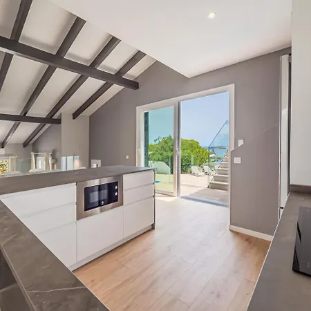 Villaser Cala Llonga (Menorca)